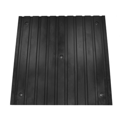 Racecourse Tunnel Black Rubber Floor Mats Embedded With Q235 Steel Plate For Horse Pool Access