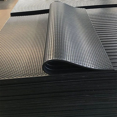 1.22 X 1.83m Black Horse Rubber Stall Mats Agricultural Cow Mat Cheap Anti Slip Comfortable
