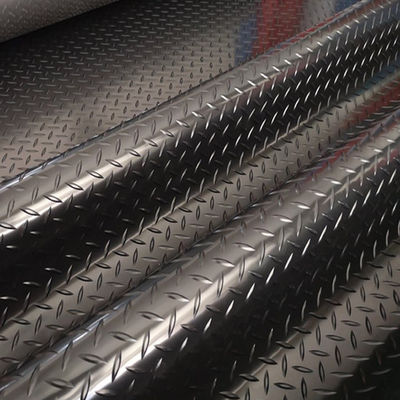 Rubber Diamond-Plate Rubber Flooring Rolls With 3 Mm X 4 Ft X 3 Ft Rolls Black Color