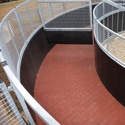China Factory Direct Sales Sbr Rubber Tiles Mulch Rubber Mats Outdoor Rubber Tiles Floors For Equine
