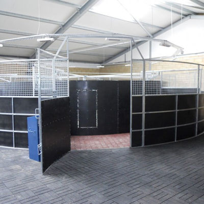 Non-Slip Rubber Floor Mat Safety Mat Rubber Floor For Horse Racecourse Access Outdoor Rubber Floor Tile