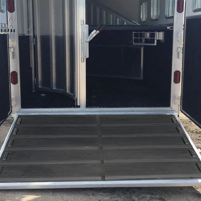 Anti-Slip Gentle On The Joints Non Slip Livestock Trailers Rubber Flooring Horse Trailers Ramp Mat