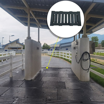 Rubber Mat With Drainage Function,600*300mm Horse Mat, Drainage Mat, Joint-Friendly, Weatherproof And Easy To Clean,